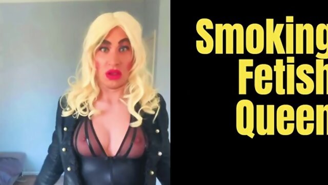 TRANNY BIMBO CUMSLUT