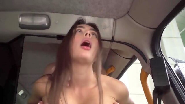 Taxi