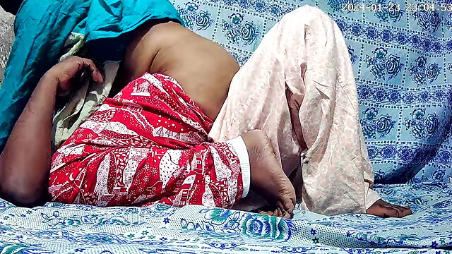 Indian dasi nurse and peasant sex in the jungle