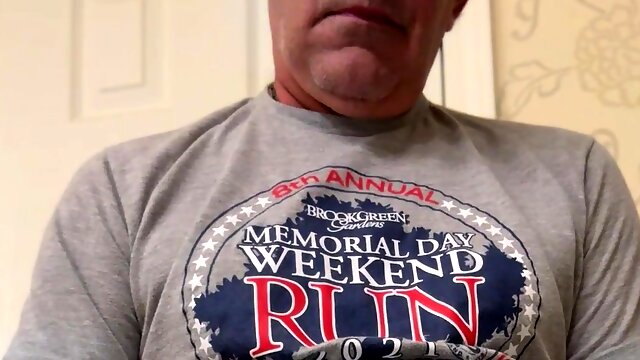 Need someone to make me red-hot