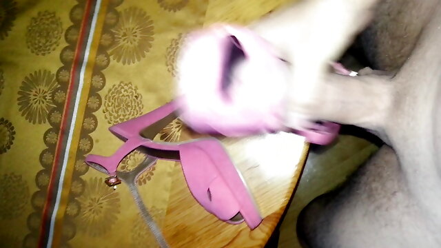 Shoes of my sister fucked