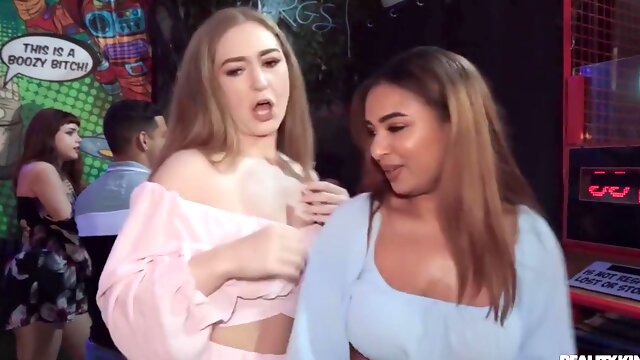 Lesbian Anal Public
