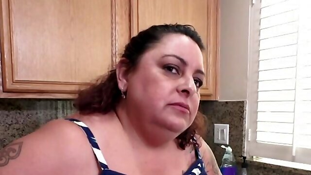 Chubby Mature Housewife Lacy Bangs Has Her Fat Ass Pounded