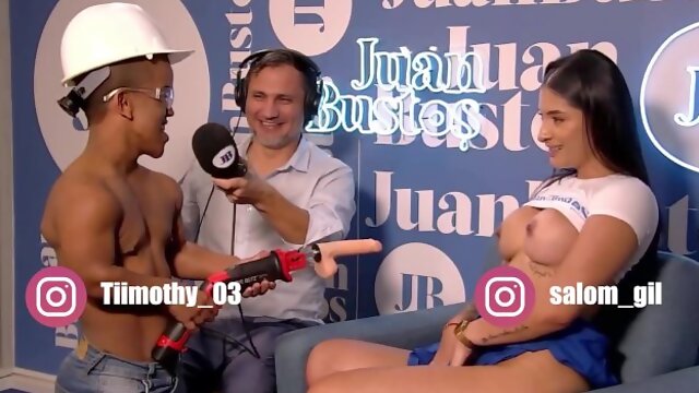 Salome Gil fulfills her fantasies of having her vagina drilled by a sexy dwarf Juan Bustos Podcast