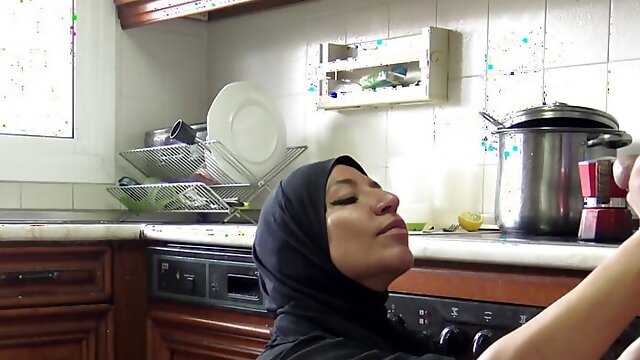 Mom And Boy, Hijab, Arab