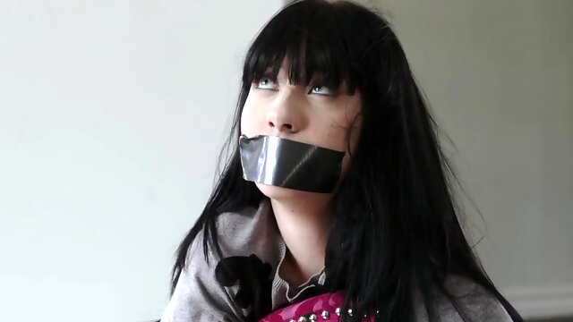 Big guy penetrate petite Asians anal for overdue payment