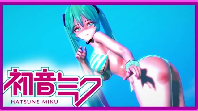 Vocaloid - Hatsune Miku awaits you at the beach