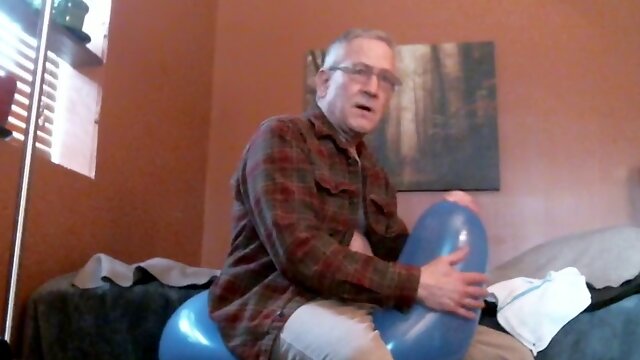 Big Hump Pop Jack and Cum - 2-21 - Balloonbanger