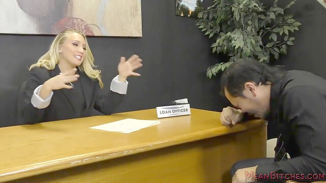 Aj Applegate, Gobbling, Office, Slave