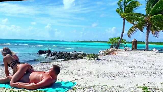 Public beach sex on nude beach Maldives