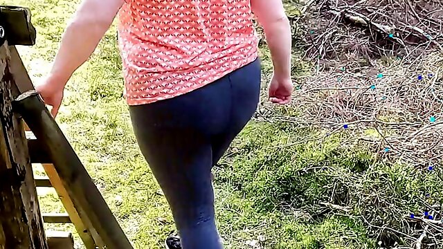 Flashing In The Woods, Tit Slapping