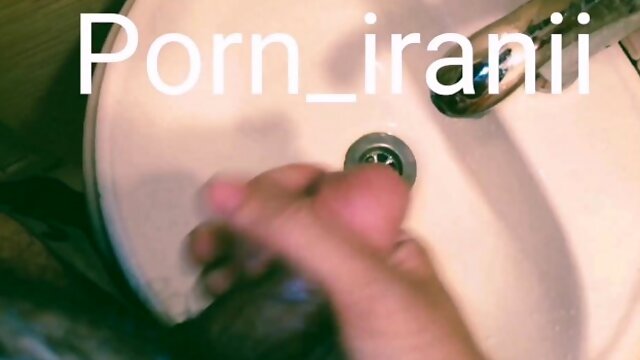 Masturbation boy Irani and to pee Iranian