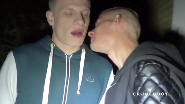 Julien fucked young straight boy in exhib at night - CrunchBoy