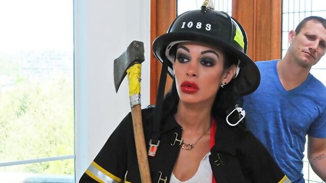 Crazy Angelina Valentine - big cock porn - Brazzers Exxtra