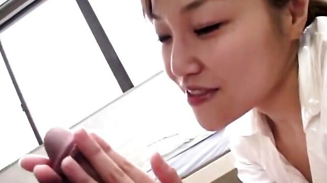 Hot patooties rubbing smut