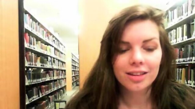 Sexy huge ass latina amateur rides fetish dudes cock