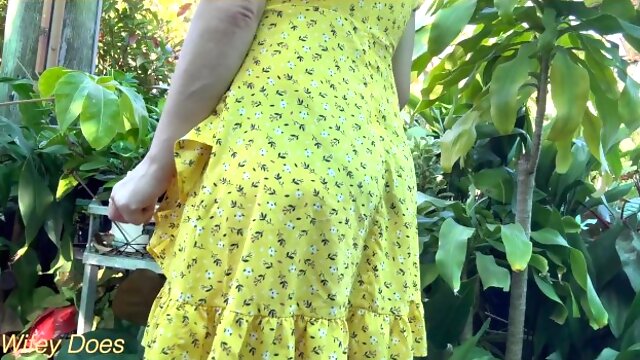 Wifey heads out in a cute summer dress braless.