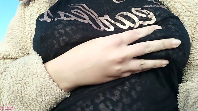 Boobwalk in observe thru panther top (people came by)