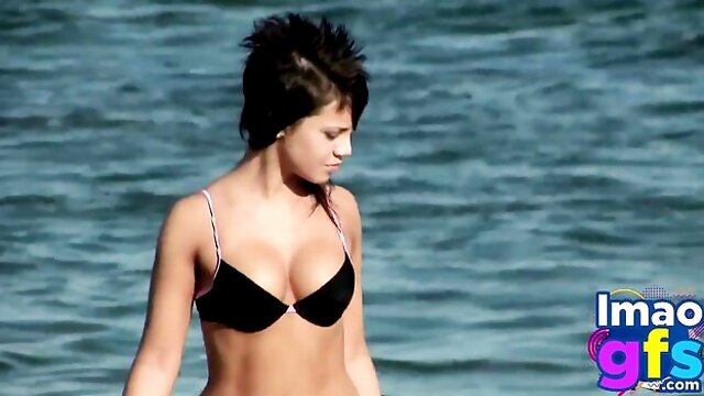 Elegant Outdoor Lesben