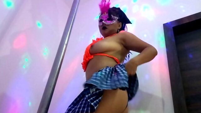 STEPMOM DRESS UP AS A VERY HOT STUDENT AND PERFORMS SEXY DANCE ON THE POLE