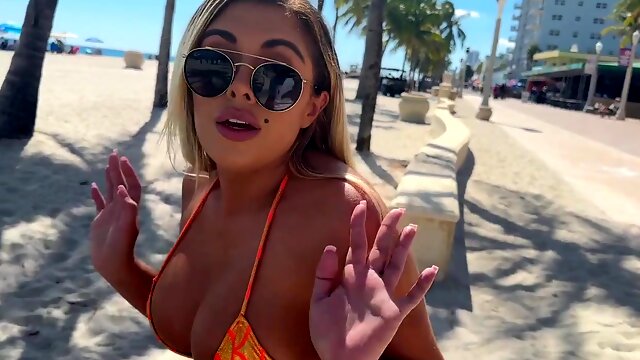 Picked up busty Latina stranger on the beach for one night stand