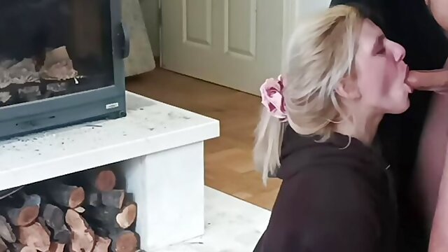 Slutty Blonde in hoodie shirt Suck Big Cock on her Knees