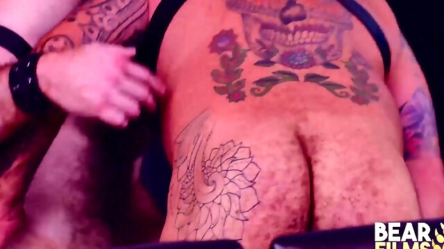 BEARFILMS Cubs Sean Knight And Scotty Anger Without A Condom Toughly