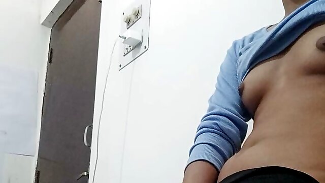 Indian Girl Showing Pussy, 18, Babe, Desi, Fingering