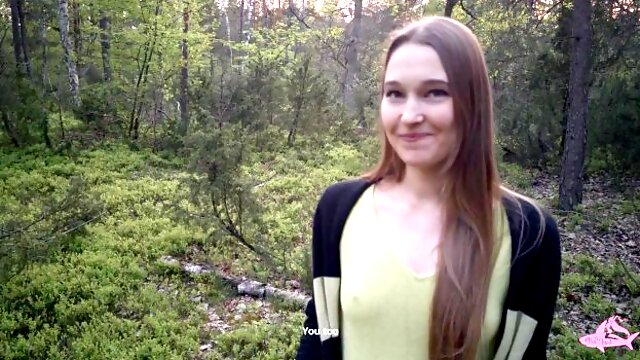 Sexy nymphomaniac in the forest made me cum in her mouth