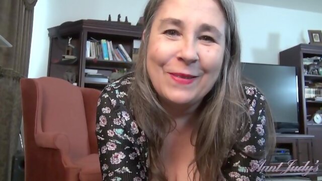 Aunt Judys - Your Mature Step-Auntie Grace Gives You a Helping Hand (POV)