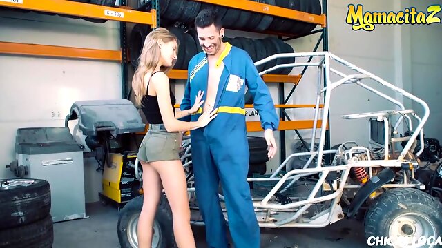 Hungarian Hottie Tiffany Tatum Fixes Buggy 4 Cock