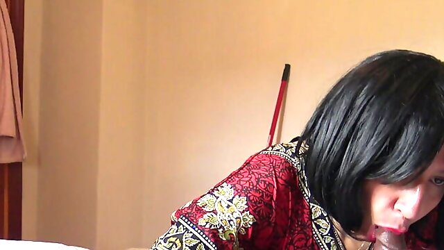 Indian Maid, Risky Public, BBC