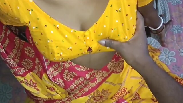 Bengali Aunty, Small Tits Puffy Nipples, Natural, Saggy Tits