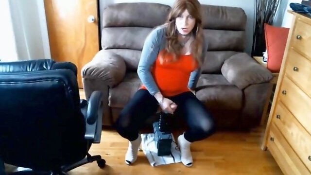 Gay Anal Play Solo