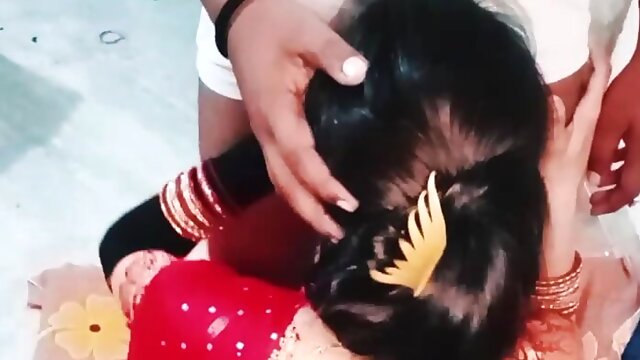 Saree Sex Video, Hd Indian Saree Threesome, Desi, Homemade, Cuckold