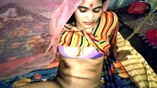 Village Bhabhi, Real Desi Village