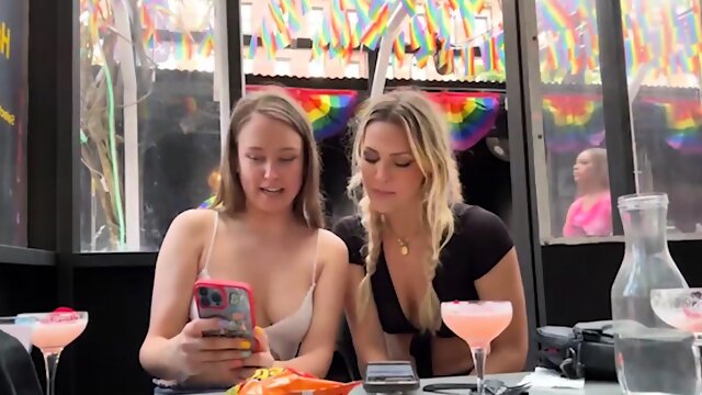 Webcam Lesbian, MILF