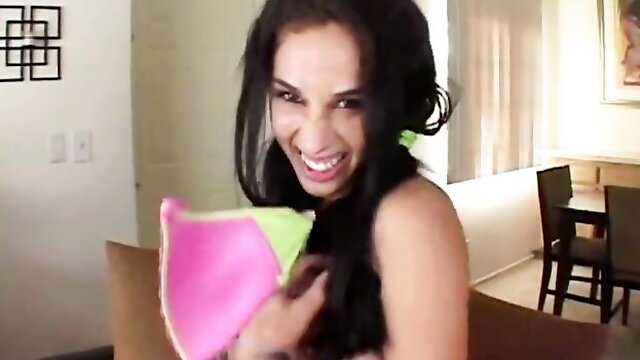 Premium GFs - pussy scene