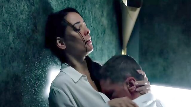 Natalie Martinez sex in the elevator