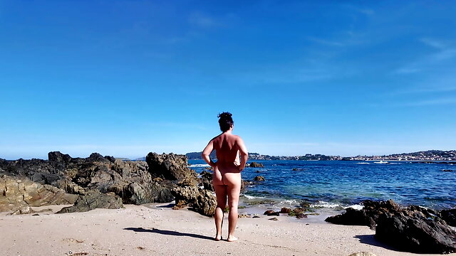 Spanish Hairy, Naked Flashing Public, Beach Bbw, Nude Beach, Hairy Hidden, Mom Outdoor