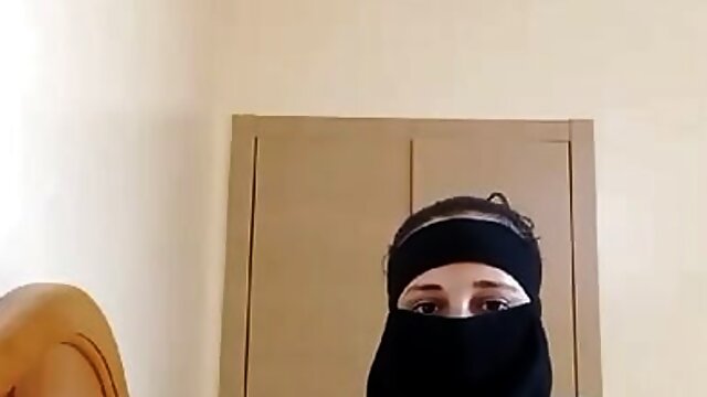 Arab Webcam, Hacked Webcam, Arab Girl Solo