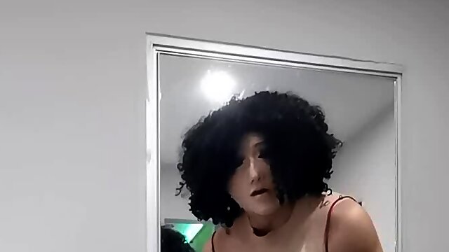 Sexy sissy crossdresser nude in highheels girl facemask