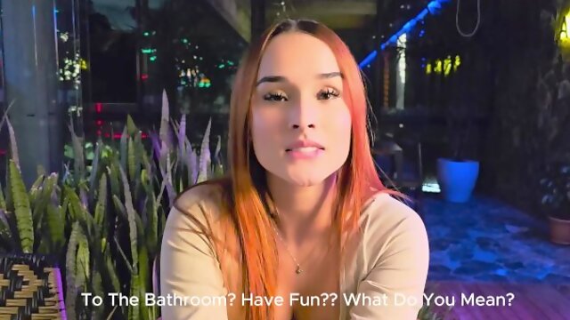 COLOMBIAN TEEN has risky PUBLIC SEX with stranger in a restaurant bathroom! - Abella Olsen