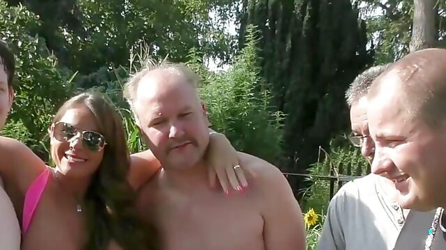 Outdoor Gangbang, Outdoor Bukkake, German Gangbang Full Hd, Mature Group, Sexy Susi Bukkake