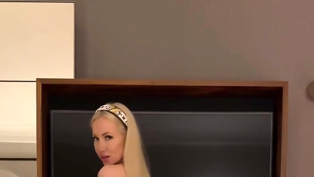 Special blowjob service provided by stacked European milf