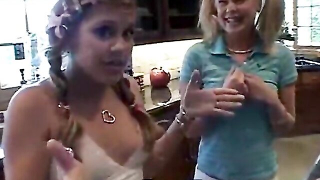 Exciting Little Summer and Teen Topanga - petite porn - Premium GFs