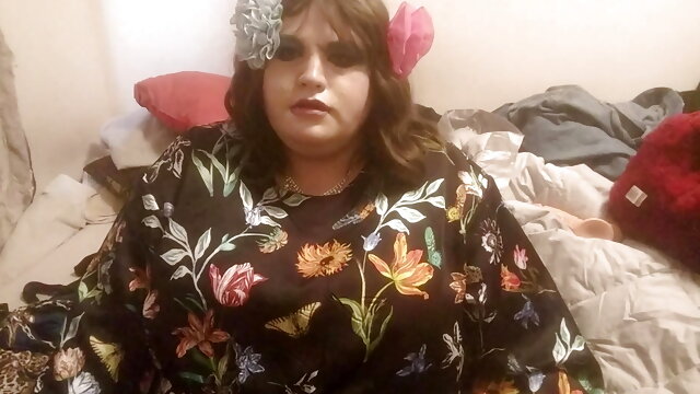 Crossdresser Bbw, Compilation Pissing