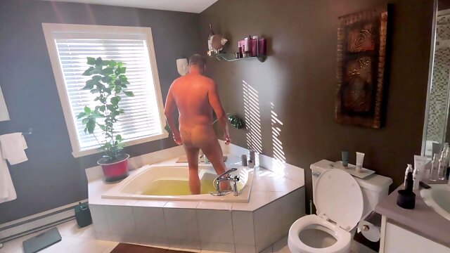 Bath Ritual Gay Homemade Video