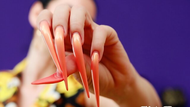 Wank for My Perfect Stiletto Nails