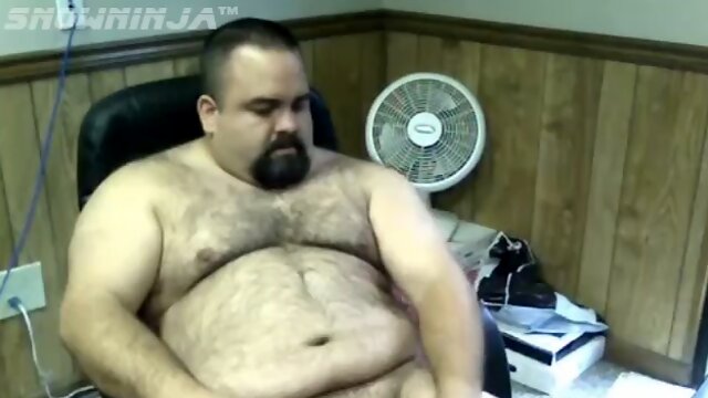Office Jerking Gay